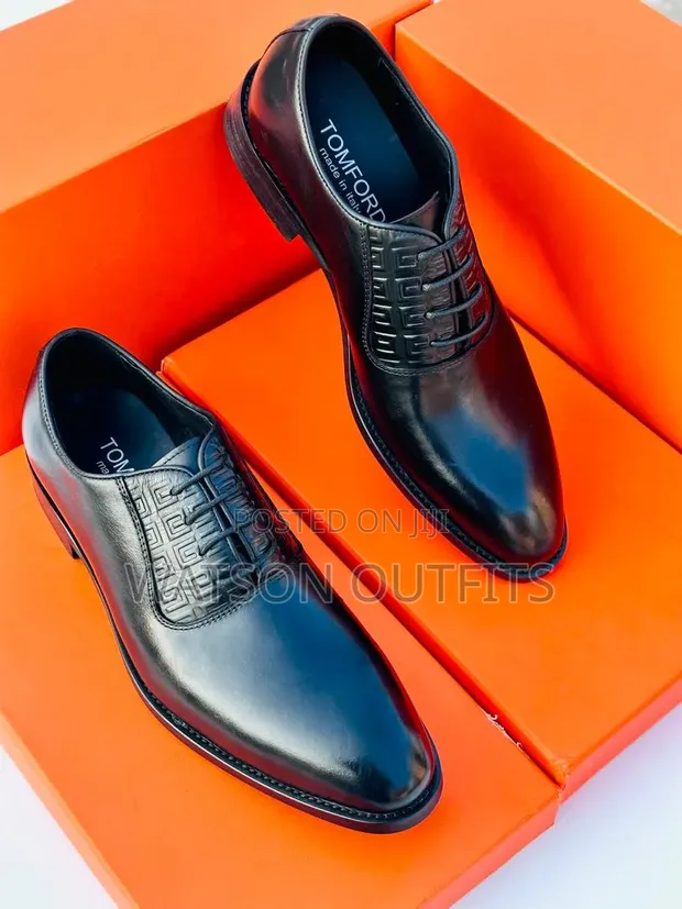 Viatu vya Tom Ford vya Wanaume vya Ngozi - Mtindo wa Kawaida - 1