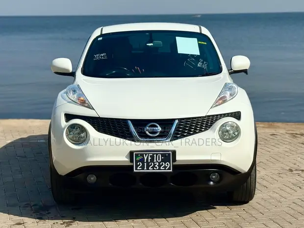 Nissan Juke 2012 Nyeupe - 1