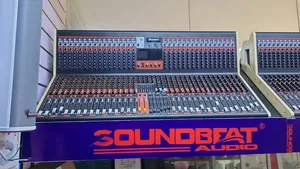 Soundbeat 32 Channel Professional Audio Mixer
