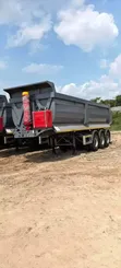 Brand New CNHTC Howo 32-Ton Tipping Trailer - 2
