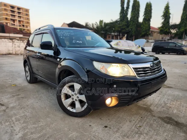 Subaru Forester 2010 Matt Black - 1