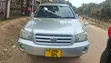 Toyota Kluger 2005 Silver - 2