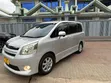 Toyota Noah 2008 Silver - 1