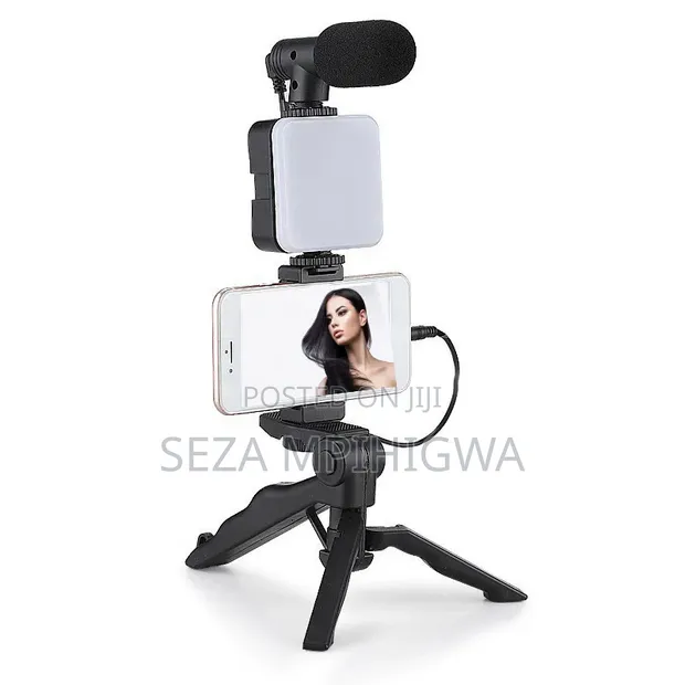 Adjustable Plastic Vlogging Kit for Phone - 1