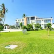 Maisonette ya Vyumba 6 vya Kulala kwa Ajili ya Kuuzwa Bahari Beach, Kinondoni - 1