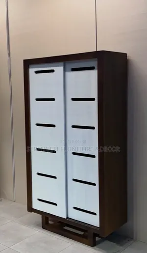 Simple Sliding Doors Wardrobe