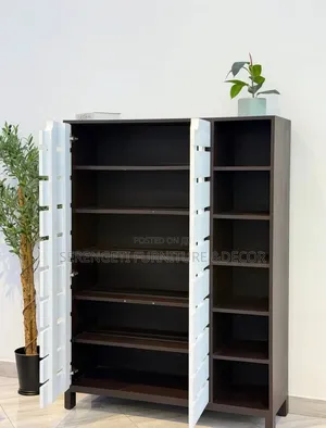 Classic Shoe Rack - Holds 25+ Shoes