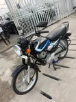 TVS HLX 125 2025 Nyeusi - 4