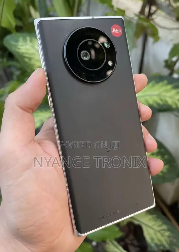 Leica Leitz Phone 1 256GB Black (Refurbished) - 1
