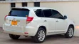 Toyota Vanguard 2011 White - 2