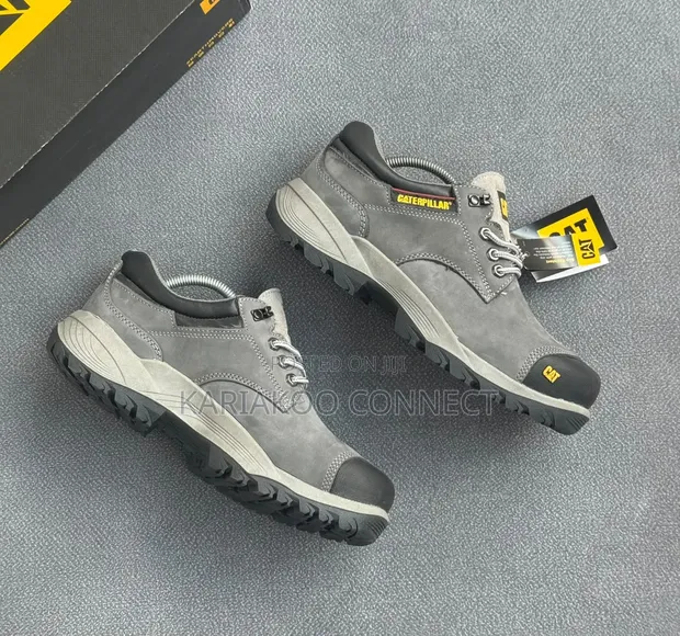 New Caterpillar Outdoor Hiking Boots - 1