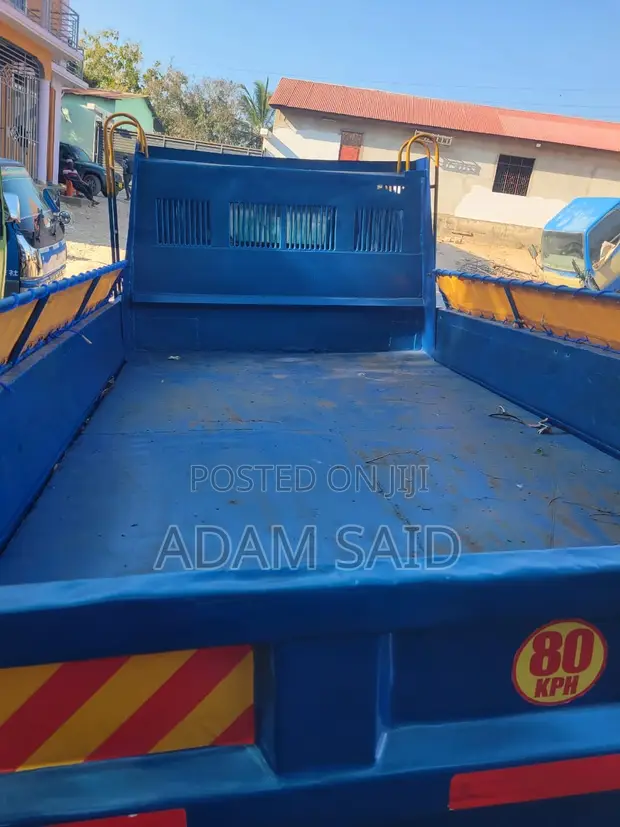 Mitsubishi Canter Tipper Truck for Sale - 1