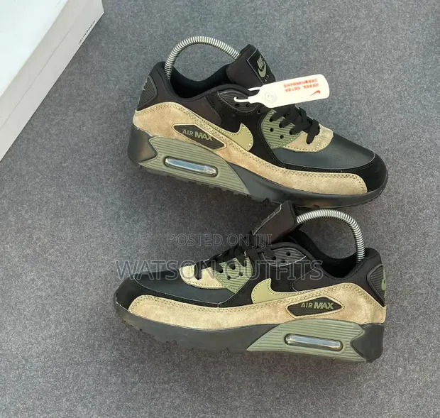 Men's Airmax Leather Sneakers - Brand New - 1