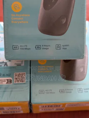 TP-Link 4G LTE Mobile Wi-Fi Router M7200