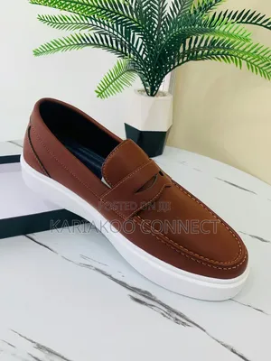Viatu Rahisi vya Kiume vya Mtindo - Vipya Kabisa