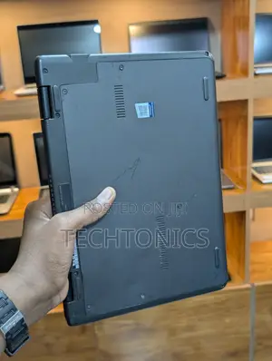 Lenovo Yoga 11e 8GB RAM Intel Celeron 128GB SSD