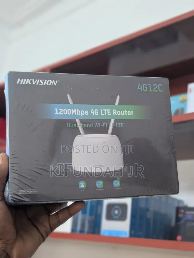 Hikvision 4G LTE WiFi Router - 1