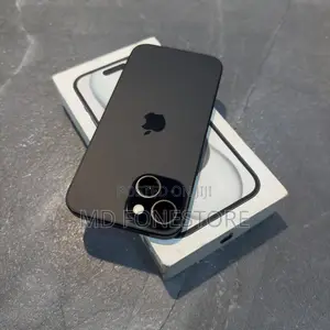 New Apple iPhone 15 256GB Black