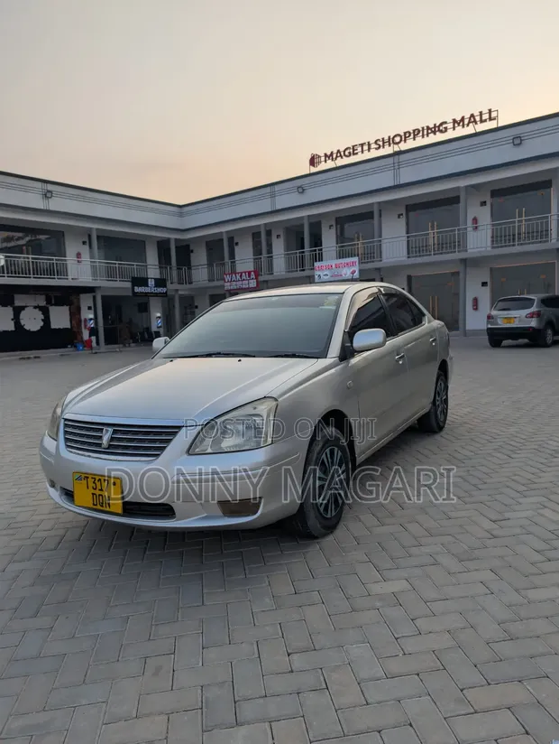 Toyota Premio 2005 Silver - 1