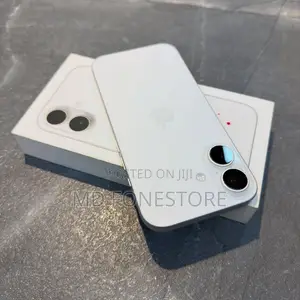 New Apple iPhone 17 256GB White