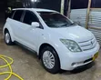 Toyota IST 2005 White - 3