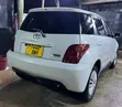Toyota IST 2005 White - 4
