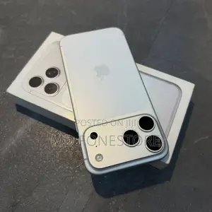 New Apple iPhone 17 Pro Max 256GB Silver