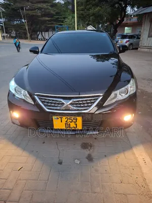 Toyota Mark X 2010 Nyeusi