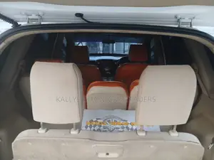 Toyota Wish 2006 - Nyeupe