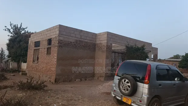 3 Bedroom House for Sale in Igoma, Mwanza - 1