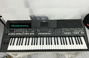 Original Yamaha Digital Keyboard PSR-SX600