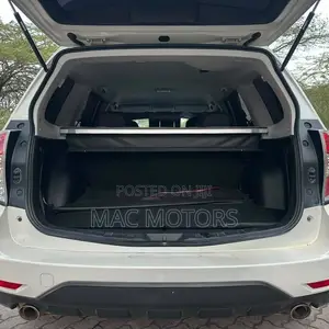 Subaru Forester 2012 Pearl
