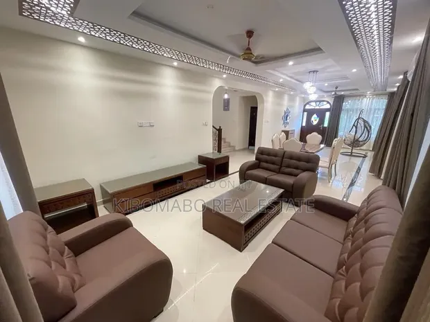 Furnished 4-Bedroom Villa for Rent in Ada Estate - 1