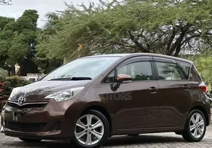 Toyota Ractis 2011 - Dark Brown Mica Metallic