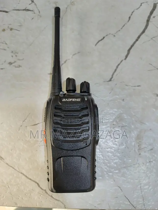 Baofeng BF-888S Pro Walkie Talkie - 1
