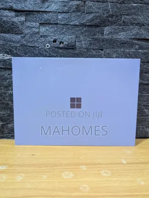 Microsoft Surface Pro Copilot+ PC 12" 16GB RAM 512GB SSD