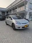 Toyota Wish 2004 White - 5