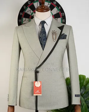 ROMASTER Executive Light Grey Cross-Lapel Suit