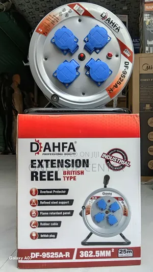 Dahfa Extension Cord 25m with Overheat Protector
