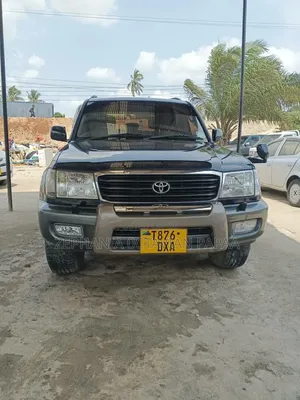 Toyota Land Cruiser VX 2000 Blue