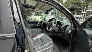 Toyota Land Cruiser Prado TX 2016