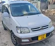 Toyota Noah 2005 Silver - 2