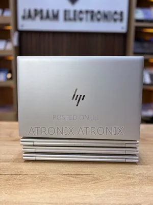 Laptop HP EliteBook 830 G8 - Core i5, 8GB RAM, 256GB SSD