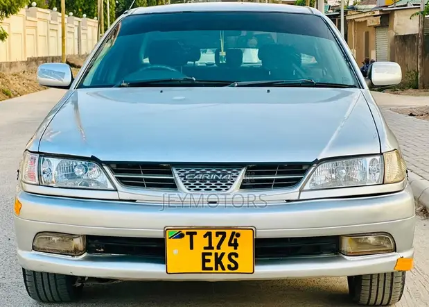 Toyota Carina 1999 Silver - 1