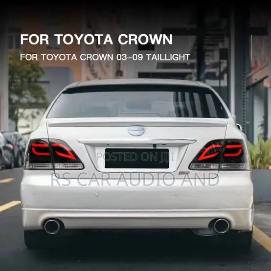 Toyota Crown Tail Lights (Royal & Athlete) - 1