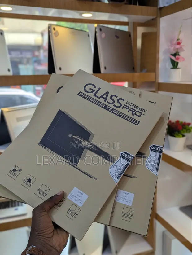 MacBook Glass Screen Protector - 1