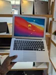 Apple MacBook Air 2013 13" Intel Core i5, 4GB RAM, 128GB SSD - 1