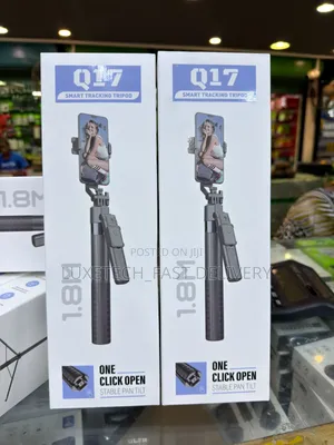 Q17 AI Smart Tracking Tripod with Remote