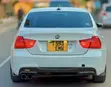 BMW 3 Series 2011 Nyeupe - 2