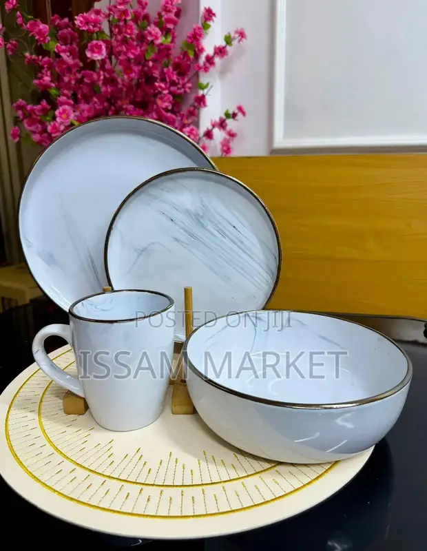 16-Piece Marble Dinner Set - 1